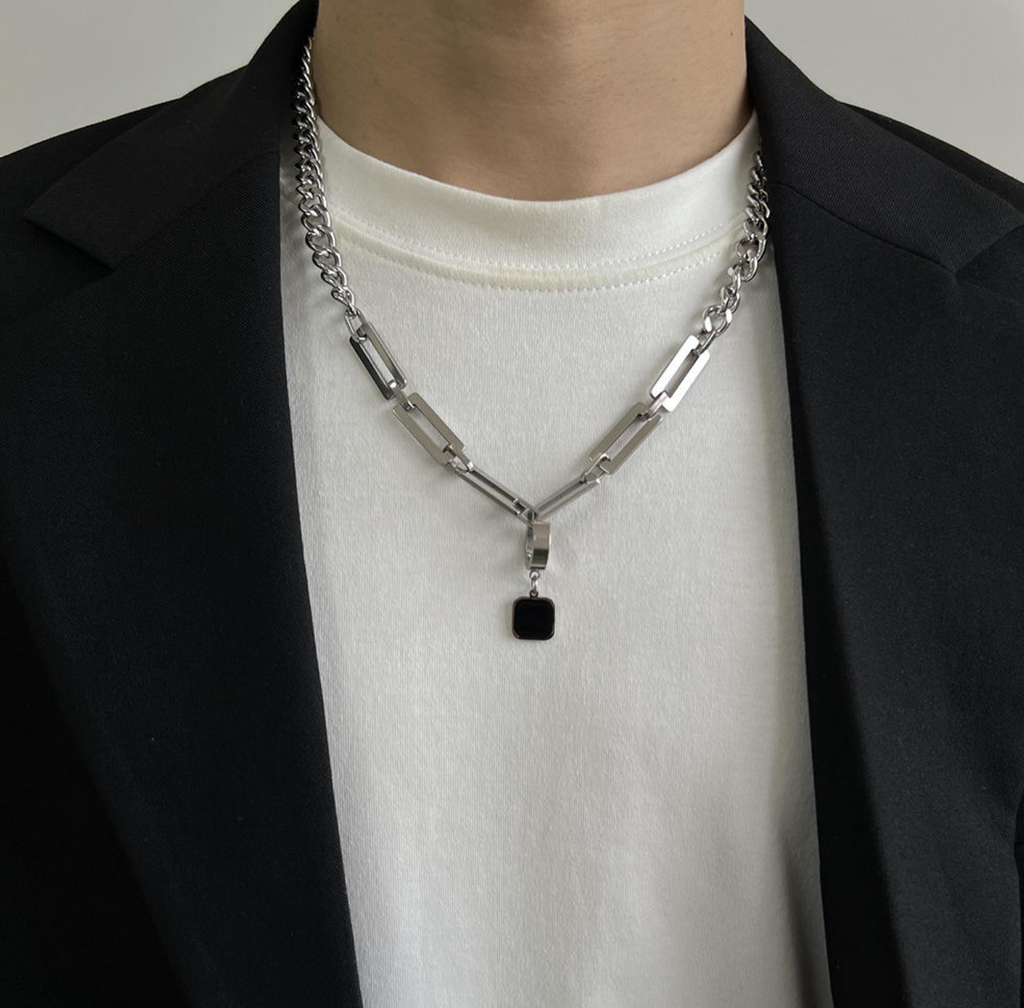 Men's Stainless Steel Clavicle Chain – Sleek Minimalist Necklace