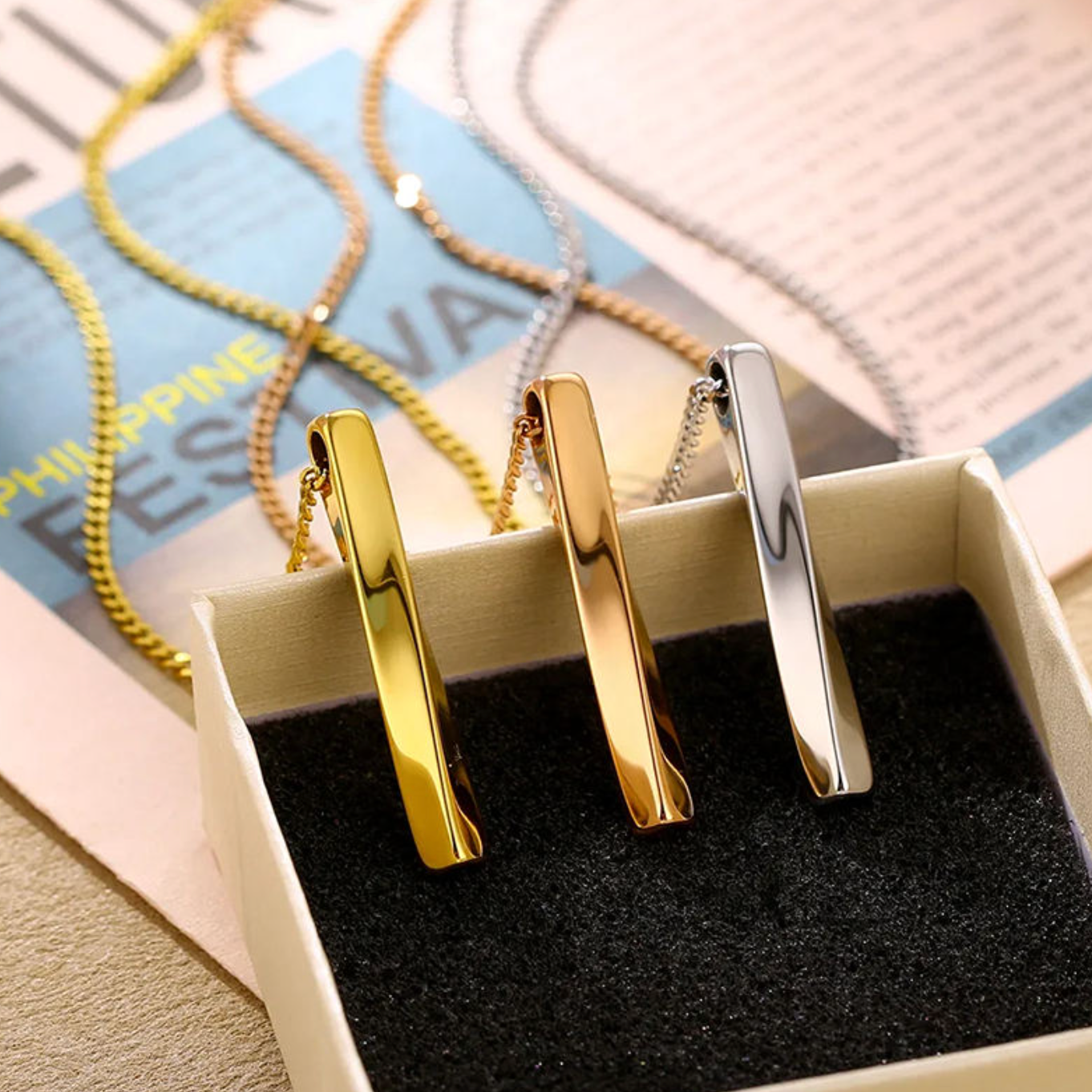 Men's Hip Hop Bar Pendant Necklace – Modern Streetwear Statement Chain